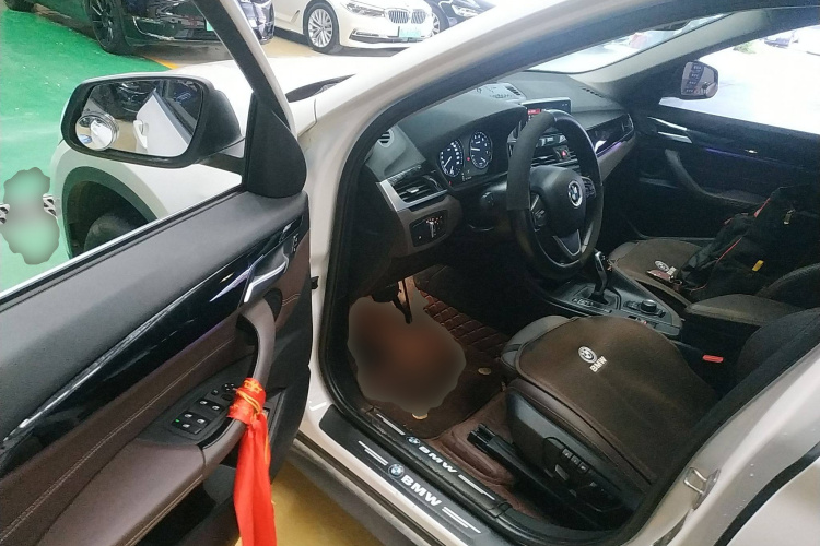 宝马X1 2020款 sDrive20Li 时尚型中控内饰20