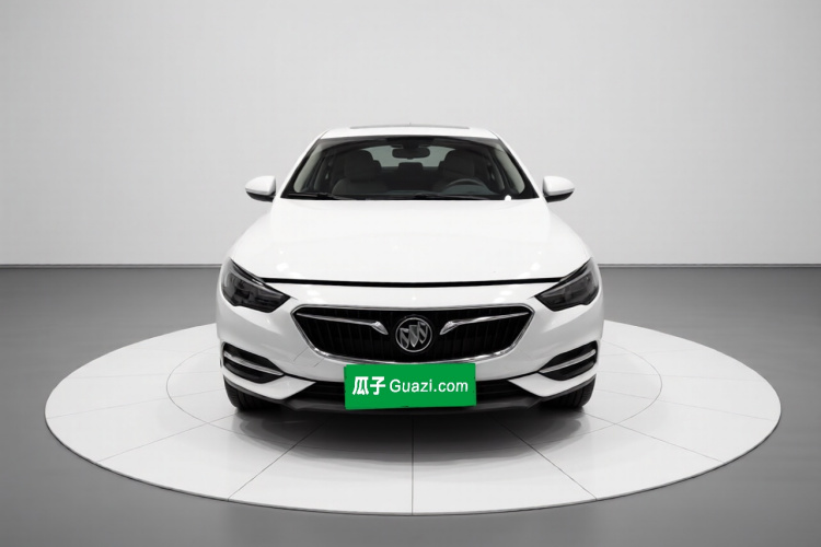 别克 君威 2019款 20T 精英型 国VI车身外观2