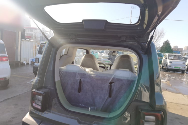 吉利银河 2025款 210km 熊猫骑士局部细节23