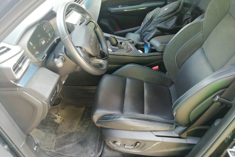 领克05 EM-P 2021款 1.5TD PHEV HALO中控内饰19