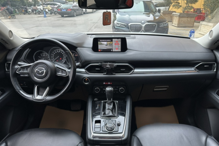 马自达CX-8 2019款 2.5L 两驱尊贵型中控内饰7012