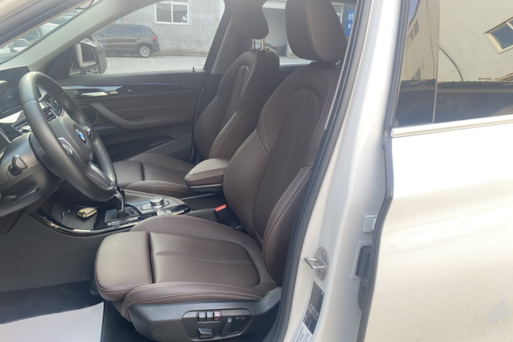 宝马X1 2020款 sDrive20Li 尊享型局部细节19