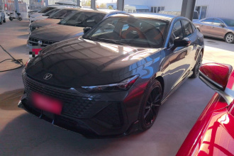 长安UNI-V 2024款 2.0T 经典运动型