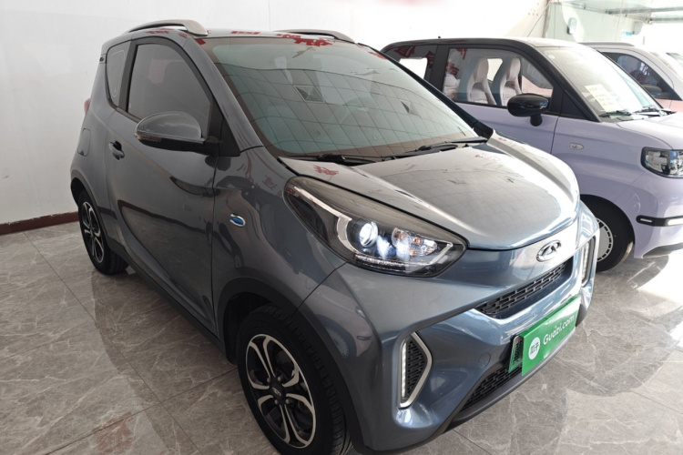 奇瑞 小蚂蚁 2021款 15万蚁粉款 蚁炫版 三元锂车身外观3