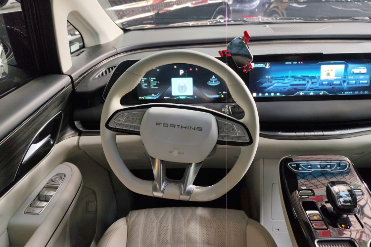 东风风行 星海V9 2024款 1.5TD 200km 青云梯系列 尊贵型中控内饰13