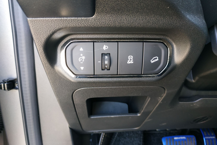 哈弗大狗 PLUS 2023款 1.5T 两驱潮野版Plus局部细节9004