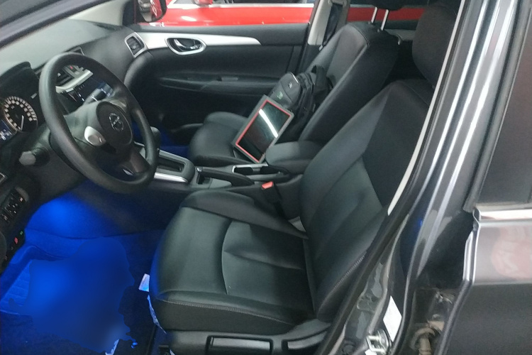 日产 轩逸 2024款 经典 1.6XE CVT舒适版局部细节19