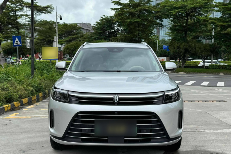 鸿蒙智行 问界M7 2024款 1.5T 后驱Plus版 5座车身外观6010