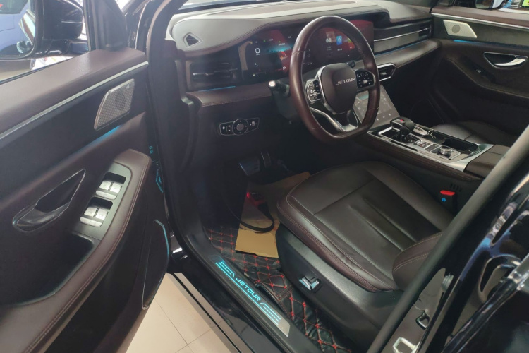 捷途X90 2023款 子龙 2.0T DCT常胜版 5座中控内饰20