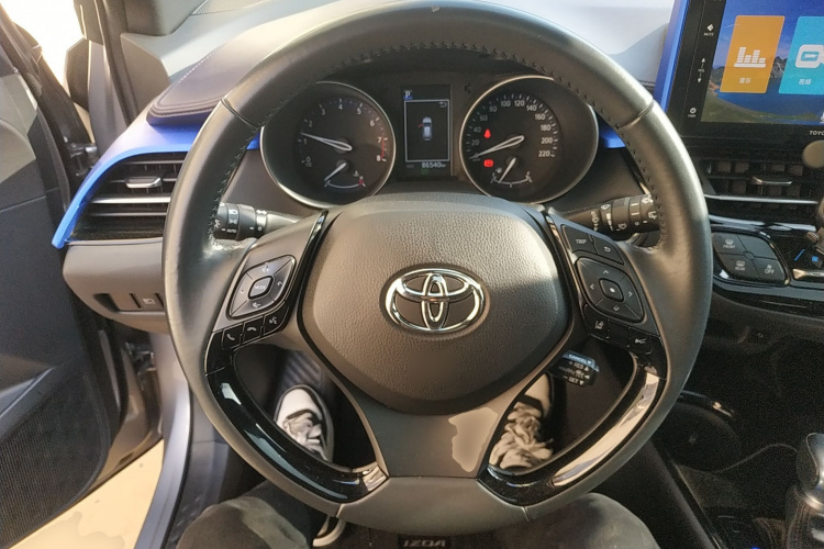 丰田 奕泽IZOA 2020款 2.0L 奕驰版局部细节13