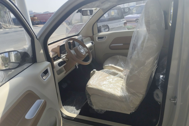 五菱汽车 宏光MINIEV 2024款 第三代 215km 青春版中控内饰21