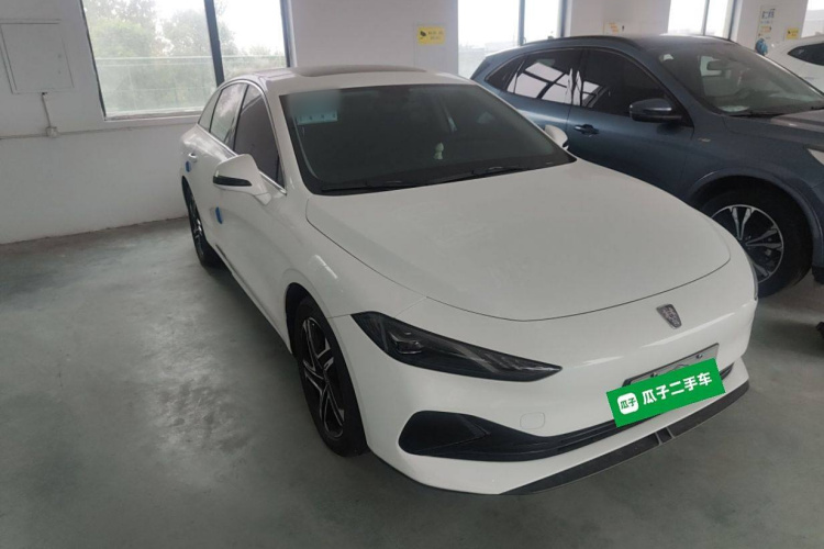 荣威D7 2023款 DMH 125km 超越版车身外观3