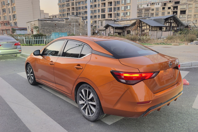 日产 轩逸 2021款 1.6L TOP CVT奢享版车身外观6005