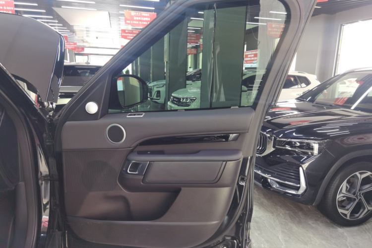 路虎 发现 2019款 2.0T SE中控内饰42