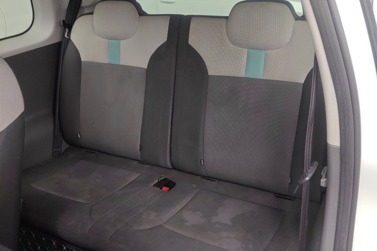 长安启源 长安Lumin 2022款 210km 香甜款中控内饰7004