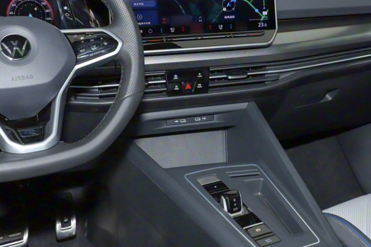大众 高尔夫 2025款 300TSI R-Line中控内饰7002