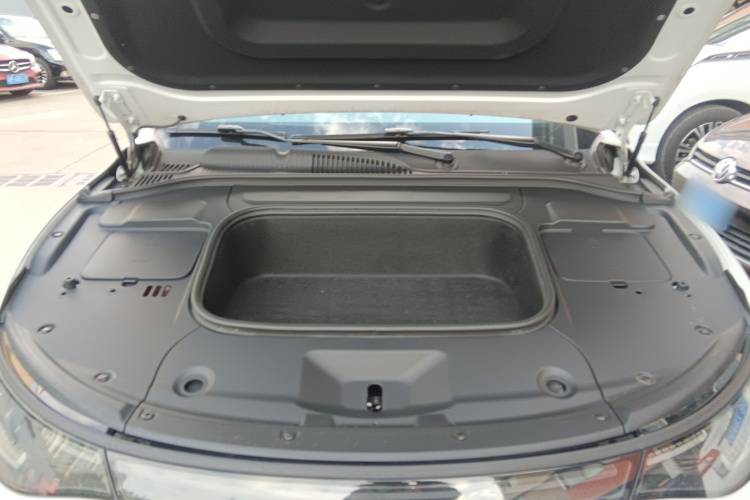 零跑汽车 零跑C01 2023款 525舒享版机舱底盘24