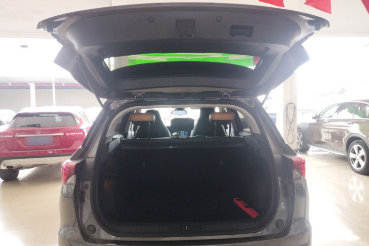 广汽传祺 传祺GS4 2020款 270T 自动尊享版局部细节23