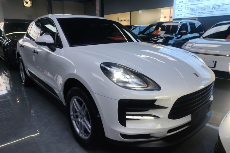 保时捷 2021款 Macan 2.0T车身外观6002
