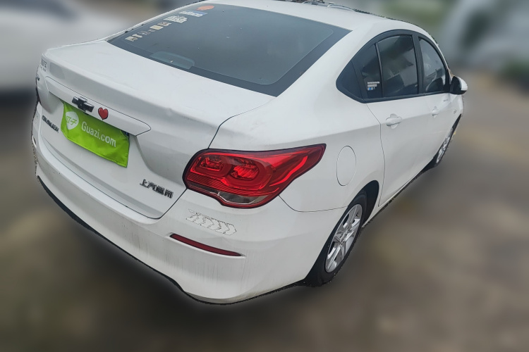 雪佛兰 科沃兹 2019款 320 自动欣享天窗版车身外观6005