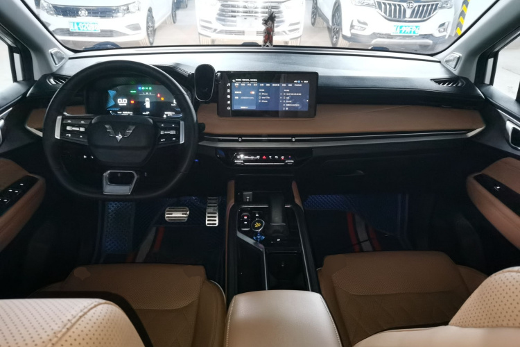 五菱汽车 五菱佳辰 2023款 2.0L DHT旗舰型中控内饰7002