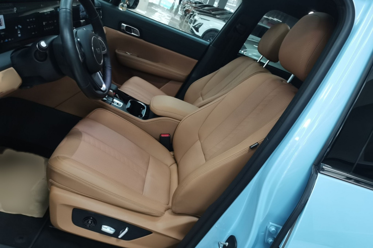 理想汽车 理想ONE 2020款 增程6座版局部细节19