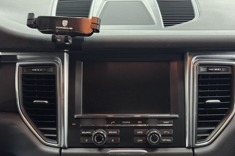 保时捷 2016款 Macan 2.0T局部细节14