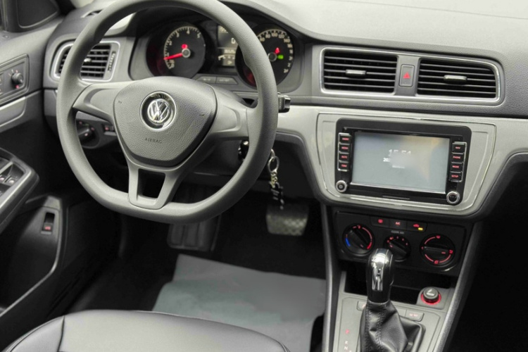 大众 朗逸 2015款 1.6L 自动风尚版中控内饰7002