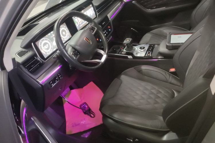 红旗HS5 2019款 2.0T 智联旗享版中控内饰19