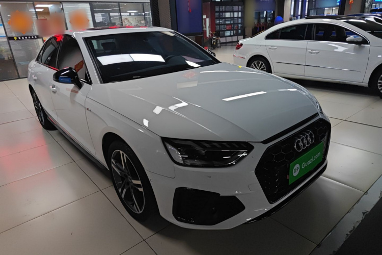 奥迪A4L 2022款 40 TFSI 豪华动感型车身外观6002