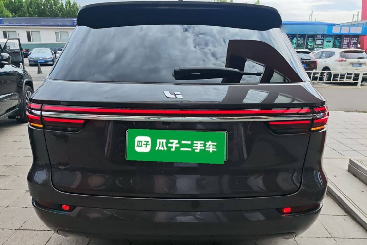 理想汽车 理想ONE 2021款 增程6座版车身外观6