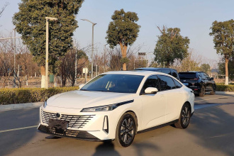 长安 逸动 2024款 1.5T GDI自动 尊贵型