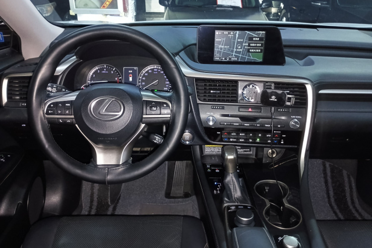 雷克萨斯RX 2016款 300 四驱典雅版 国V中控内饰7002