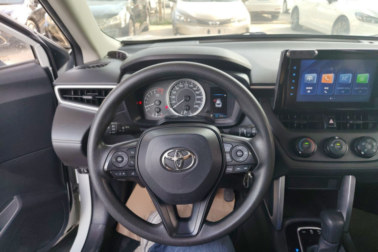 丰田 卡罗拉锐放 2022款 2.0L 先锋版局部细节13