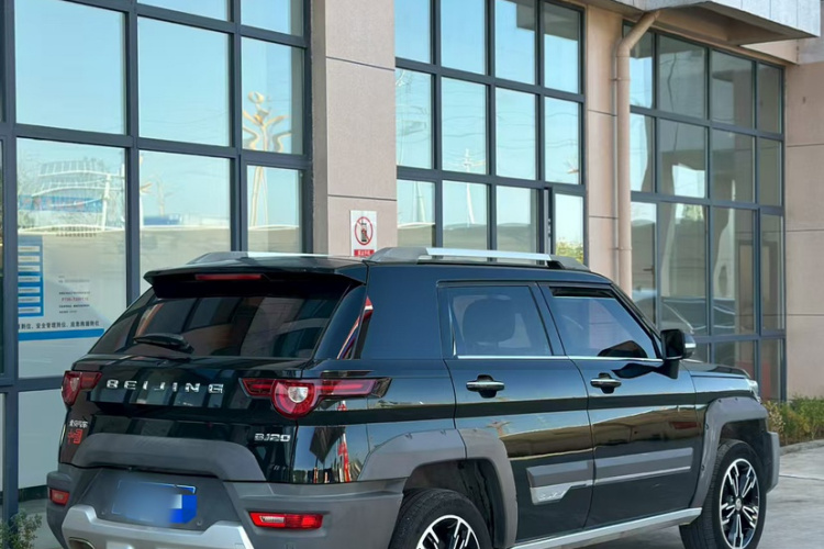 北京BJ20 2016款 1.5T CVT尊贵型车身外观6003