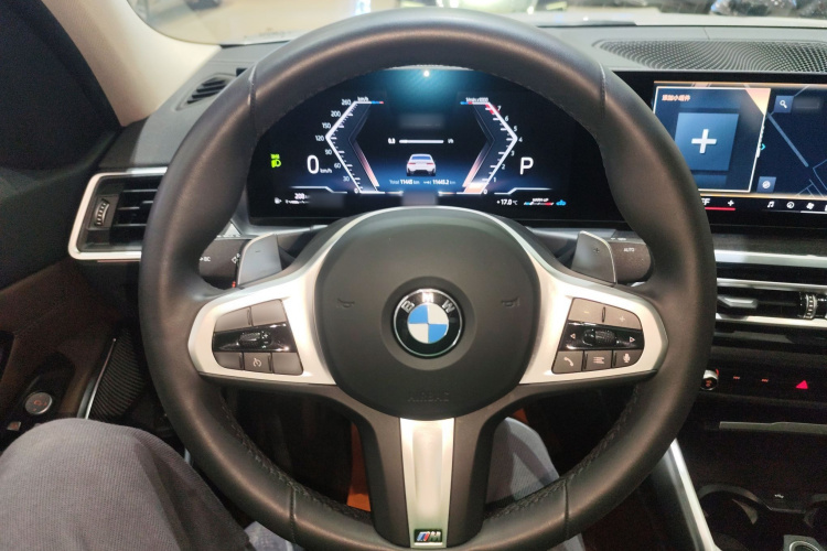 宝马3系 2024款 325Li M运动套装中控内饰13