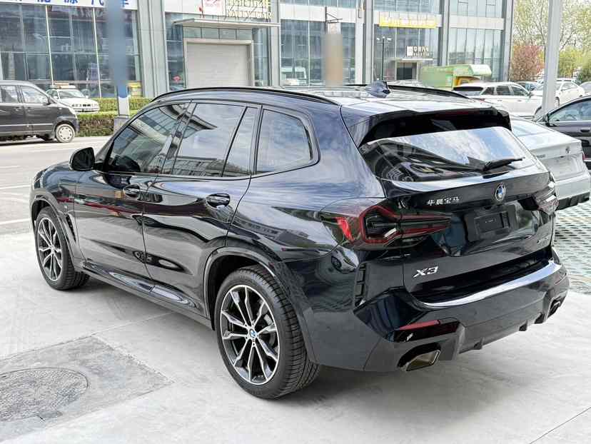 宝马X3 2023款 改款 xDrive30i 领先型 M曜夜套装(4)