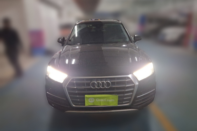 奥迪Q5L 2020款 改款 40 TFSI 荣享进取型车身外观2