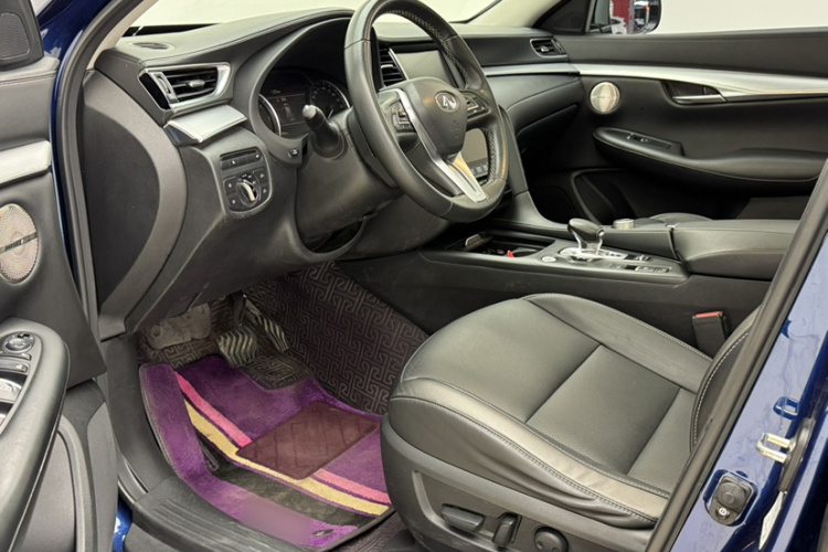 英菲尼迪QX50 2018款 2.0T 四驱菁英版中控内饰7002