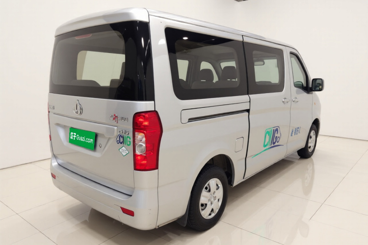 长安凯程 长安睿行M60 2023款 1.6L CNG舒适型客车6座车身外观7