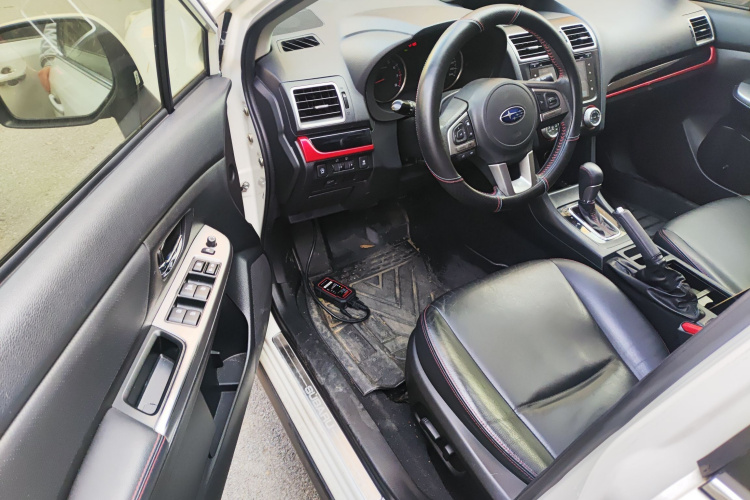 斯巴鲁XV 2017款 2.0i 特装版中控内饰7003