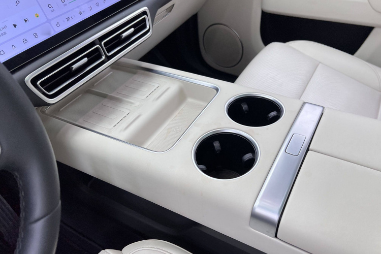 理想汽车 理想L7 2024款 MAX中控内饰7014