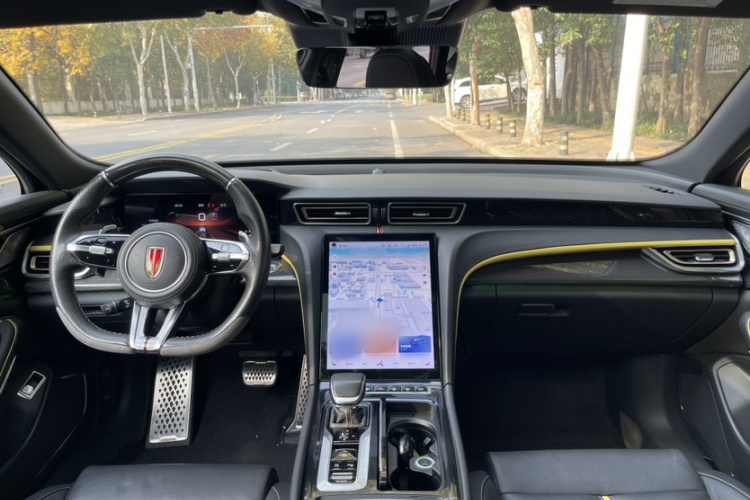 红旗H6 2023款 2.0T 致臻版中控内饰7007