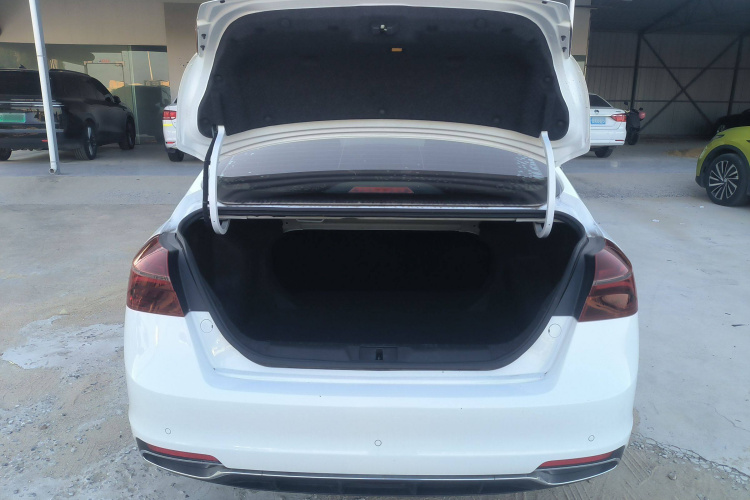 吉利汽车 帝豪 2020款 1.5L CVT豪华型中控内饰23