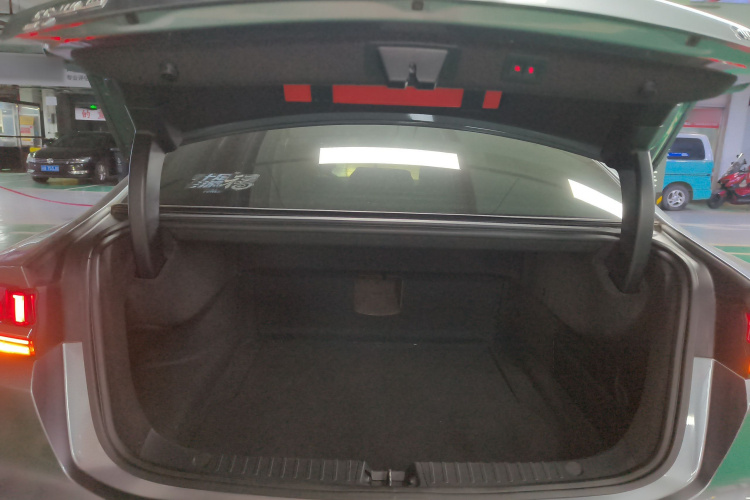 比亚迪 汉 2020款 EV 超长续航版豪华型局部细节23