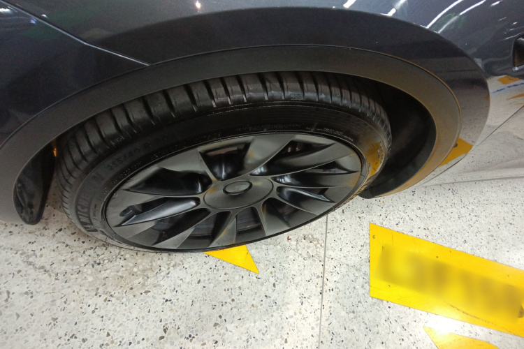 特斯拉 Model Y 2021款 长续航全轮驱动版车身外观6002