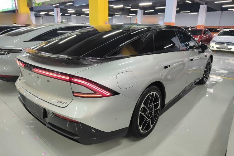 小鹏P7+ 2024款 超长续航 Max车身外观6005