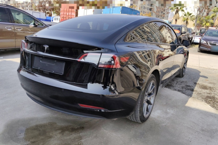 特斯拉 Model 3 2021款 标准续航后驱升级版车身外观7
