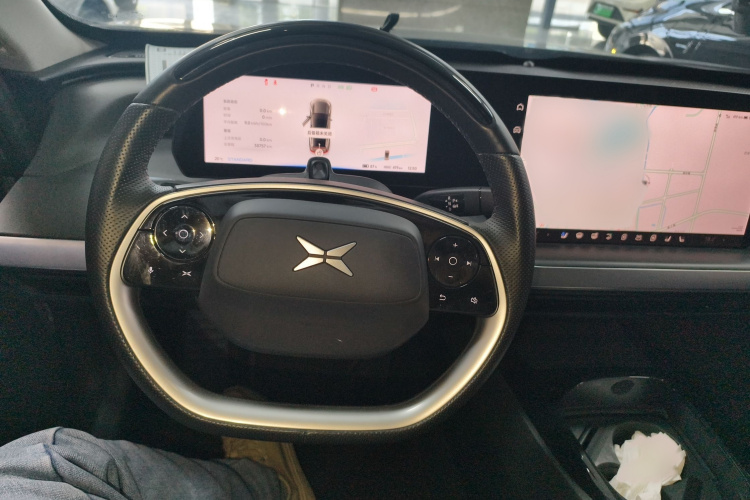 小鹏P7 2021款 480N局部细节13