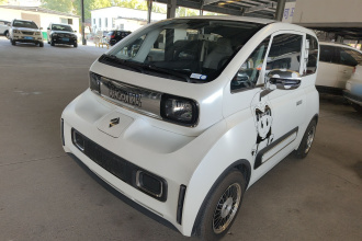 宝骏KiWi EV 2022款 设计师轻享版 磷酸铁锂